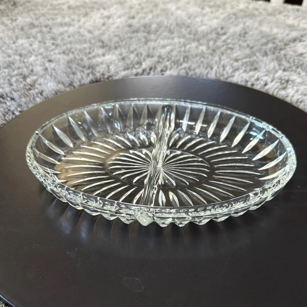 Vintage Clear Cut Glass Divided Serving Relish Dish Oval‎ Shaped Decorative